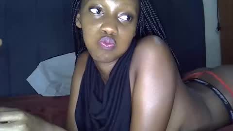 sugarluna001 online show from 02-09-26, 07:51