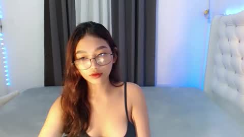 Snapshot of sugarluna69 chatting on 10-26-25, 03:40 sugarluna69 online show from 10-26-25, 03:40
