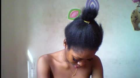 Bella online show from 10-15-25, 08:03