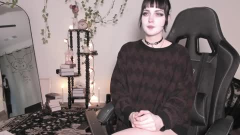 Snapshot of sugarmiette chatting on 06-05-26, 06:52 Ella online show from 06-05-26, 06:52