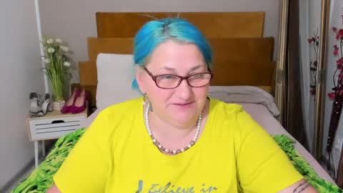 Snapshot of sugarmommy69x chatting on 07-28-26, 07:39 Marry online show from 07-28-26, 07:39