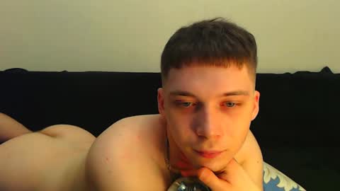 Snapshot of sugarrebit chatting on 01-10-25, 10:46 Sugarbutter online show from 01-10-25, 10:46