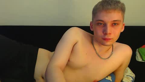 Snapshot of sugarrebit chatting on 02-07-25, 12:39 Sugarbutter online show from 02-07-25, 12:39