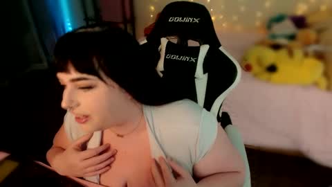 Lucy Love online show from 10-02-25, 08:49