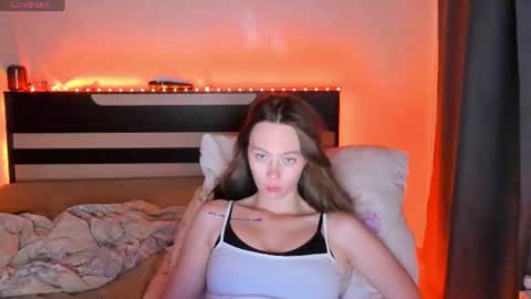 Lola online show from 07-16-26, 05:19