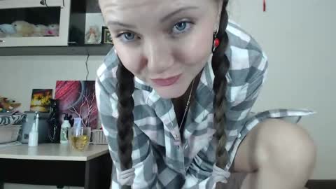 SugarTati online show from 03-01-25, 08:21