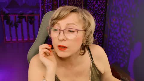 Snapshot of sugarvi chatting on 01-23-25, 04:26 Vivien online show from 01-23-25, 04:26