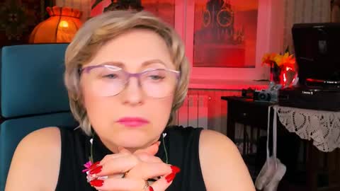 Snapshot of sugarvi chatting on 03-05-25, 07:17 Vivien online show from 03-05-25, 07:17