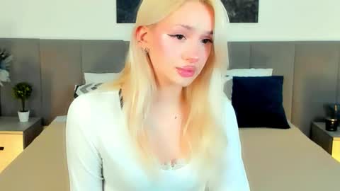 sugarwhisper online show from 03-18-26, 03:59