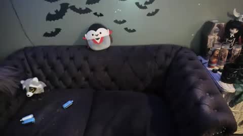 Snapshot of sugary_sweet chatting on 02-18-25, 12:59 Sugary online show from 02-18-25, 12:59