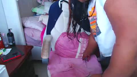 Cami   Back in 2 hours online show from 03-02-25, 08:50