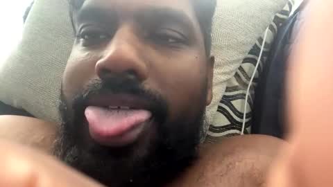 Snapshot of suggnight chatting on 11-27-25, 02:08 Let me be your knight that saves you online show from 11-27-25, 02:08