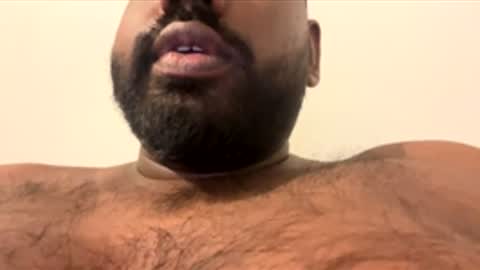 Snapshot of suggnight chatting on 03-06-26, 02:41 Let me be your knight that saves you online show from 03-06-26, 02:41