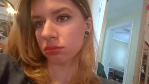 Ophelia online show from 01-05-26, 06:33