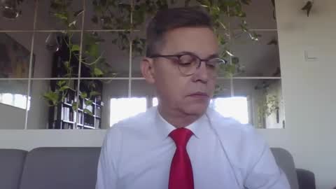 Suit  tie horny online show from 01-30-25, 08:22