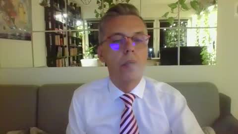 Suit  tie horny online show from 09-08-25, 07:35