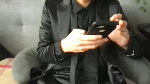 Snapshot of suitfetishez chatting on 02-05-26, 08:57 suitfetishez online show from 02-05-26, 08:57