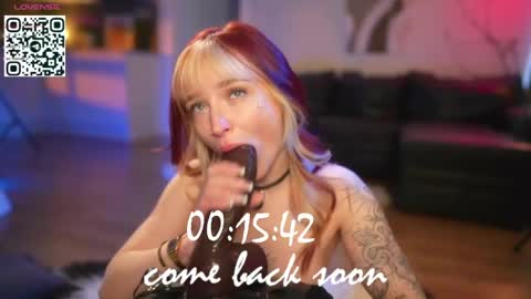 Lika ginger  Jessy blond   online show from 05-19-26, 03:57