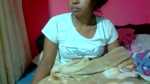 Snapshot of sukietalore chatting on 05-27-26, 02:19 SukieTalore online show from 05-27-26, 02:19