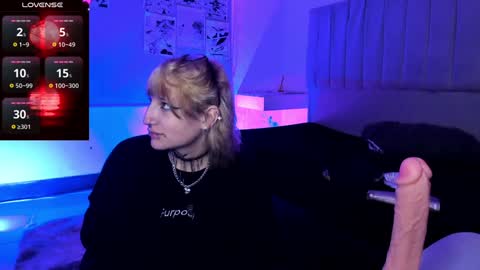 Snapshot of sukifuyu__ chatting on 12-06-24, 12:49    online show from 12-06-24, 12:49