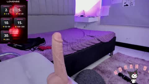 Snapshot of sukifuyu__ chatting on 12-27-24, 03:15    online show from 12-27-24, 03:15
