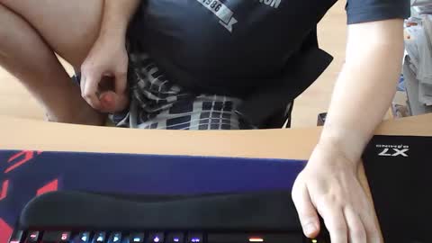 Wight online show from 10-11-25, 07:29