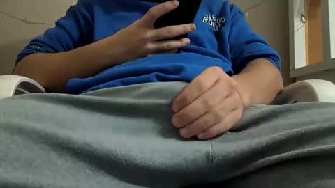 Niko online show from 11-12-25, 10:20