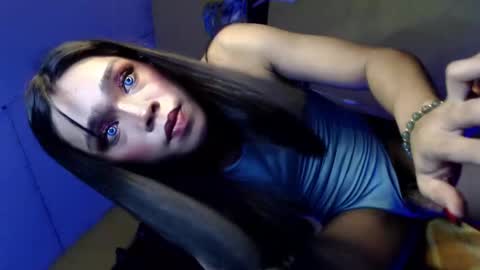Snapshot of sultry_sirenxx chatting on 01-21-25, 08:32 sultry_sirenxx online show from 01-21-25, 08:32