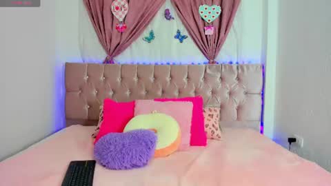 summer_girls01 online show from 07-12-26, 01:07