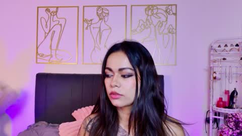 Snapshot of summer_holiday chatting on 09-19-25, 07:21 OnlyFans summer holiday online show from 09-19-25, 07:21