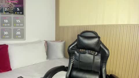 Summer online show from 09-12-25, 11:21