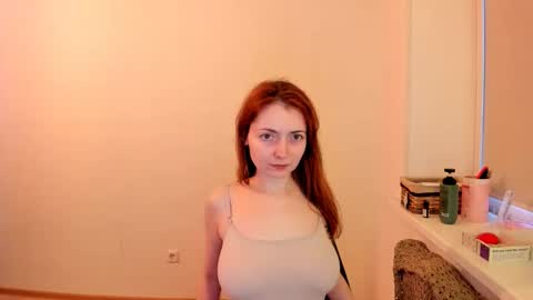 Summer Preston online show from 10-12-25, 06:01