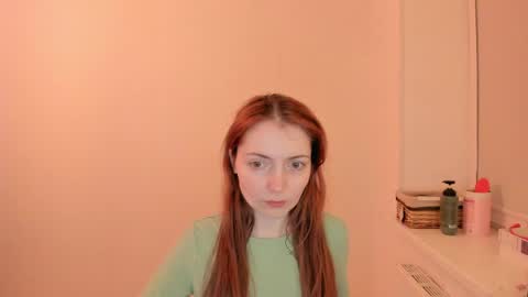 Snapshot of summer_preston chatting on 04-25-26, 07:00 Summer Preston online show from 04-25-26, 07:00