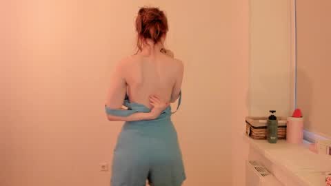 Snapshot of summer_preston chatting on 05-22-26, 06:02 Summer Preston online show from 05-22-26, 06:02