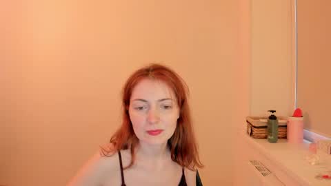 Snapshot of summer_preston chatting on 06-03-26, 06:02 Summer Preston online show from 06-03-26, 06:02