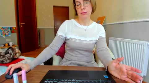 summerliza online show from 01-10-25, 11:22