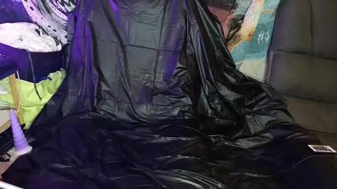 Ryder K online show from 11-18-25, 12:09