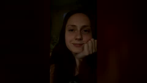 Snapshot of sun_sparkle chatting on 07-04-26, 10:16 Olivia online show from 07-04-26, 10:16