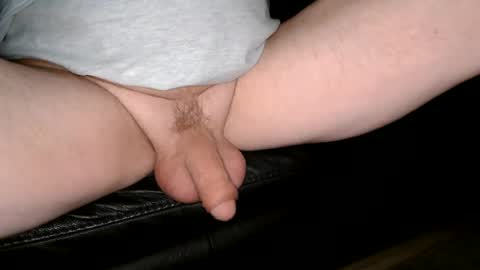 Snapshot of sundicksun chatting on 06-18-26, 04:46 s online show from 06-18-26, 04:46