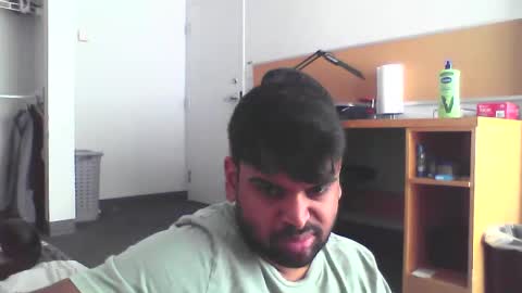 Sundoog online show from 09-17-25, 04:19