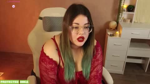 Tina. Im topless model  online show from 11-19-25, 01:44
