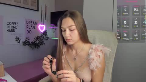 Snapshot of sunlightsofia chatting on 12-16-25, 07:46 Sofia online show from 12-16-25, 07:46