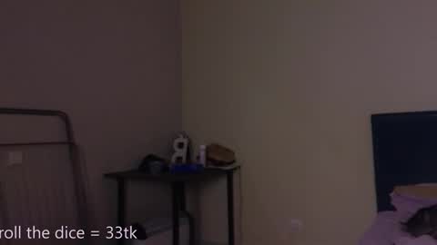 Snapshot of sunlovedamily chatting on 11-20-25, 09:14 Amy online show from 11-20-25, 09:14