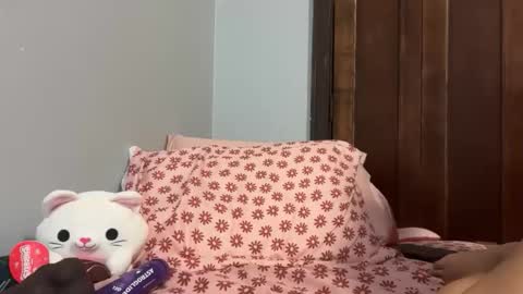 sunneeshellee online show from 04-29-26, 07:09