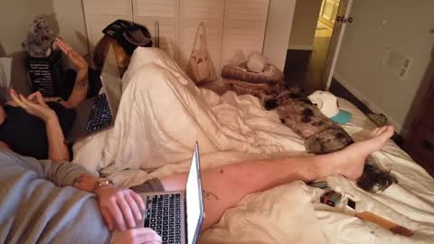 sunnicalicouple online show from 05-30-26, 08:33