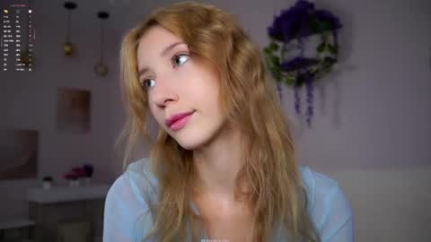 Snapshot of sunnmoonn chatting on 10-26-25, 02:34 Lily online show from 10-26-25, 02:34