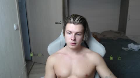 Snapshot of sunny1girl chatting on 02-09-25, 12:30 Alice and Sergey online show from 02-09-25, 12:30