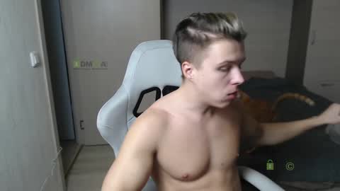 Snapshot of sunny1girl chatting on 02-13-25, 04:28 Alice and Sergey online show from 02-13-25, 04:28