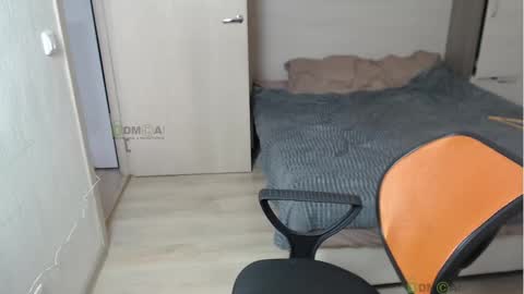 Snapshot of sunny1girl chatting on 02-21-25, 07:23 Alice and Sergey online show from 02-21-25, 07:23