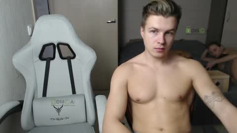 Snapshot of sunny1girl chatting on 02-23-25, 07:33 Alice and Sergey online show from 02-23-25, 07:33